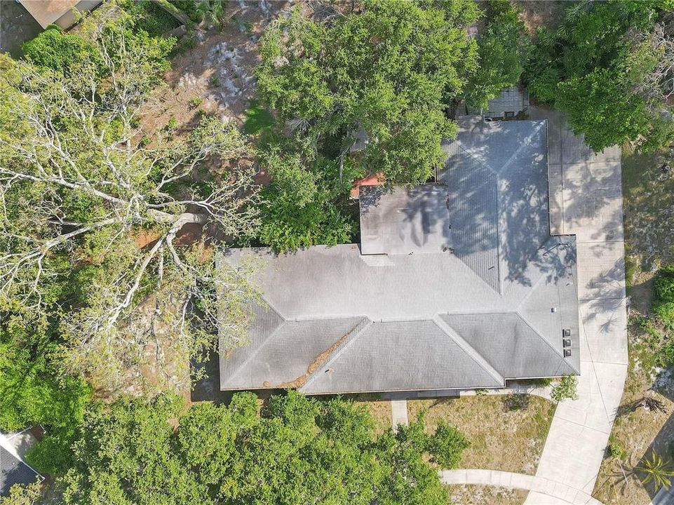 Active With Contract: $469,000 (4 beds, 2 baths, 2406 Square Feet)