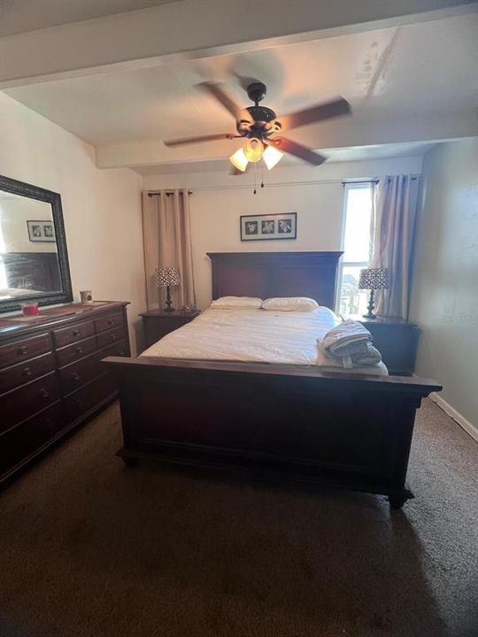 For Sale: $89,000 (1 beds, 1 baths, 648 Square Feet)