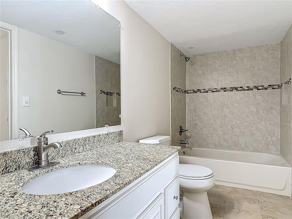 For Sale: $125,000 (2 beds, 2 baths, 1265 Square Feet)