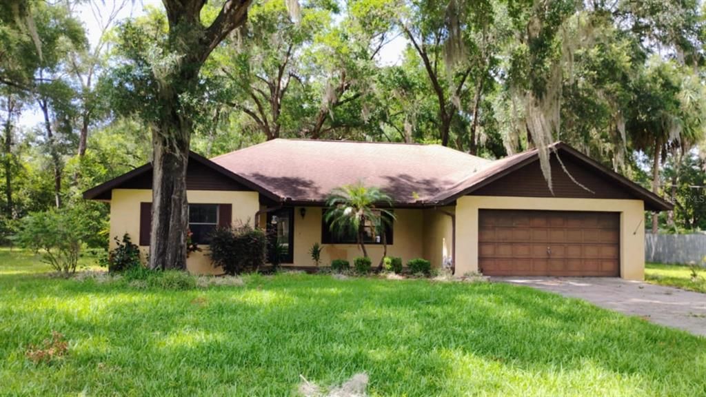 Activo con contrato: $219,000 (3 camas, 2 baños, 1305 Pies cuadrados)