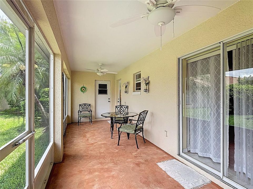 For Sale: $267,000 (2 beds, 2 baths, 1257 Square Feet)