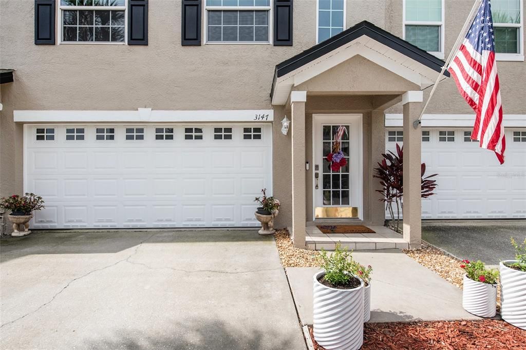 Под контрактом: $450,000 (2 спален, 2 ванн, 1595 Квадратных фут)