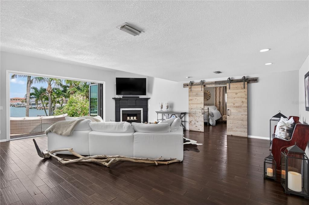 Activo con contrato: $1,775,000 (4 camas, 3 baños, 2876 Pies cuadrados)