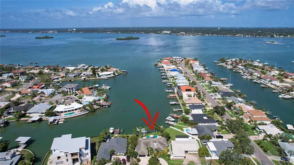 Activo con contrato: $1,775,000 (4 camas, 3 baños, 2876 Pies cuadrados)