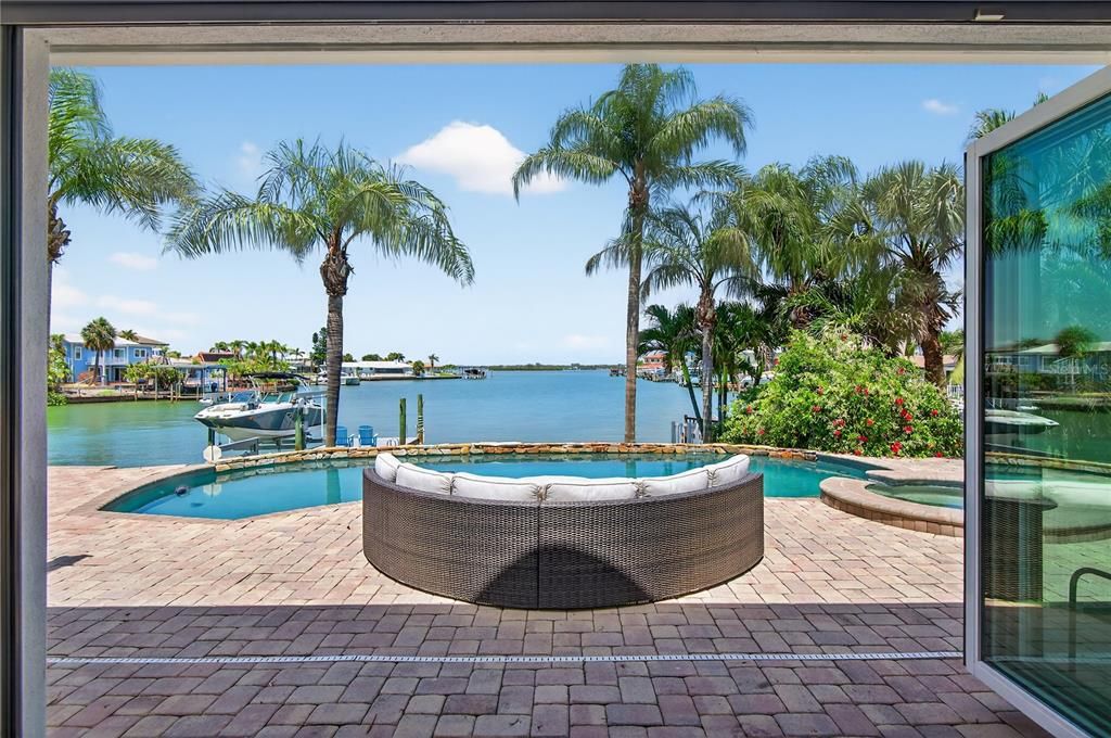 Activo con contrato: $1,775,000 (4 camas, 3 baños, 2876 Pies cuadrados)