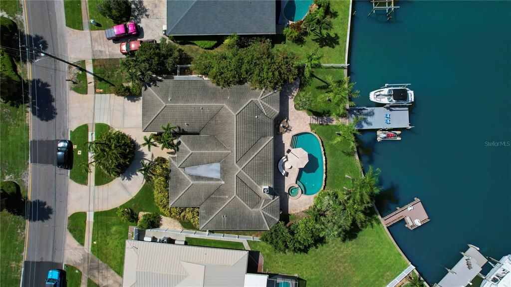 Activo con contrato: $1,775,000 (4 camas, 3 baños, 2876 Pies cuadrados)