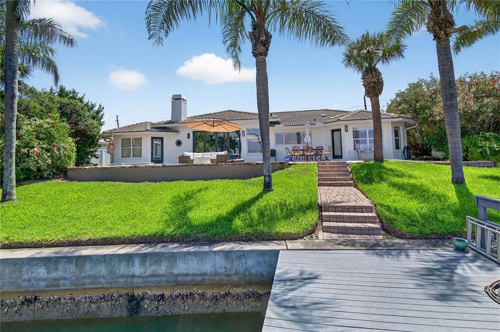 Activo con contrato: $1,775,000 (4 camas, 3 baños, 2876 Pies cuadrados)