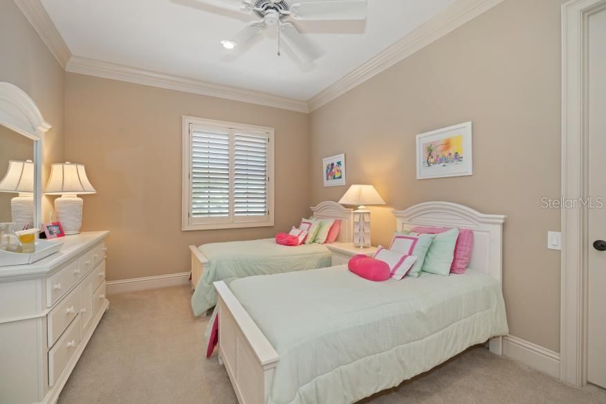 На продажу: $4,125,000 (5 спален, 7 ванн, 6512 Квадратных фут)