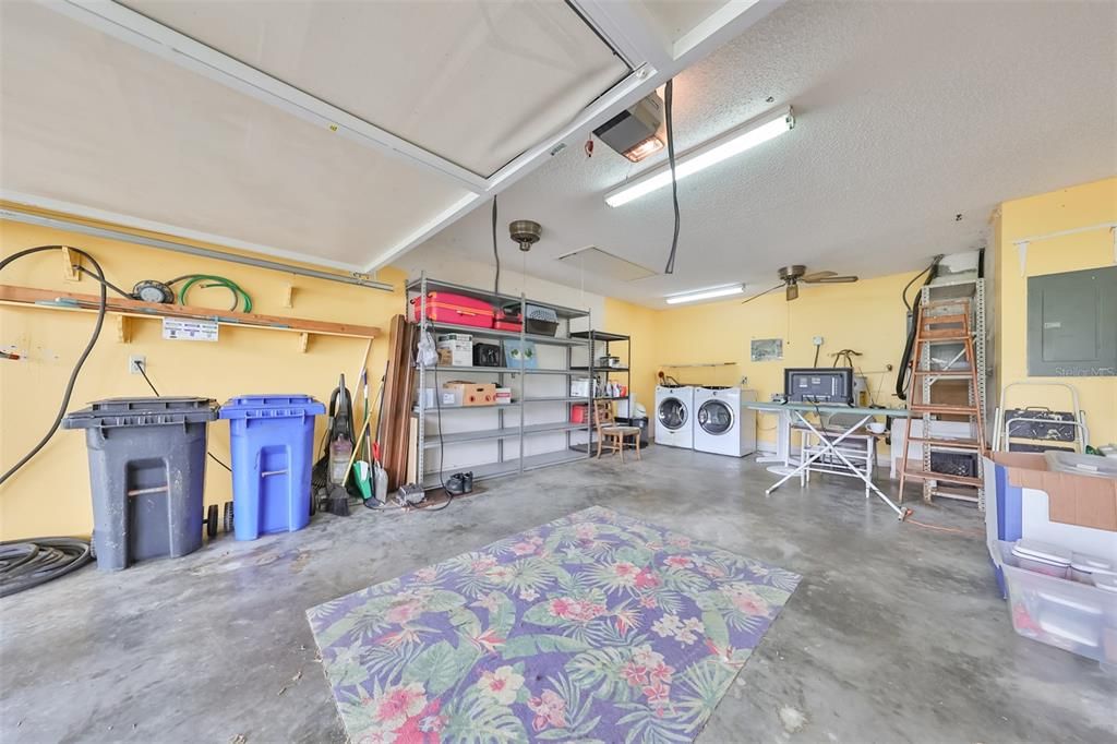 Activo con contrato: $159,900 (2 camas, 2 baños, 1529 Pies cuadrados)