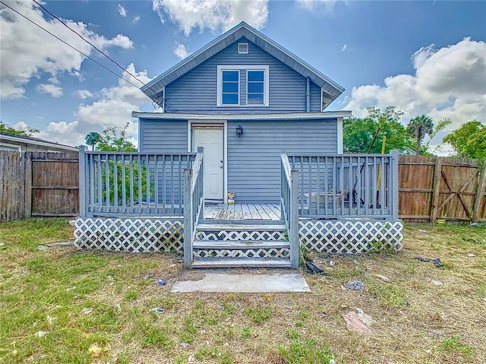 Active With Contract: $200,000 (2 beds, 2 baths, 1490 Square Feet)