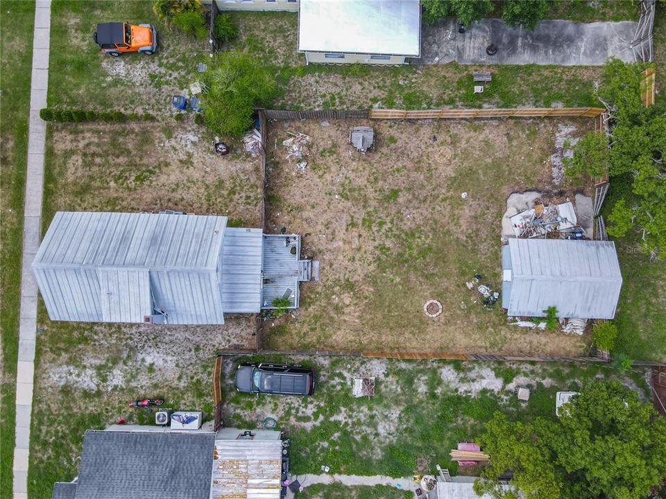 Active With Contract: $200,000 (2 beds, 2 baths, 1490 Square Feet)