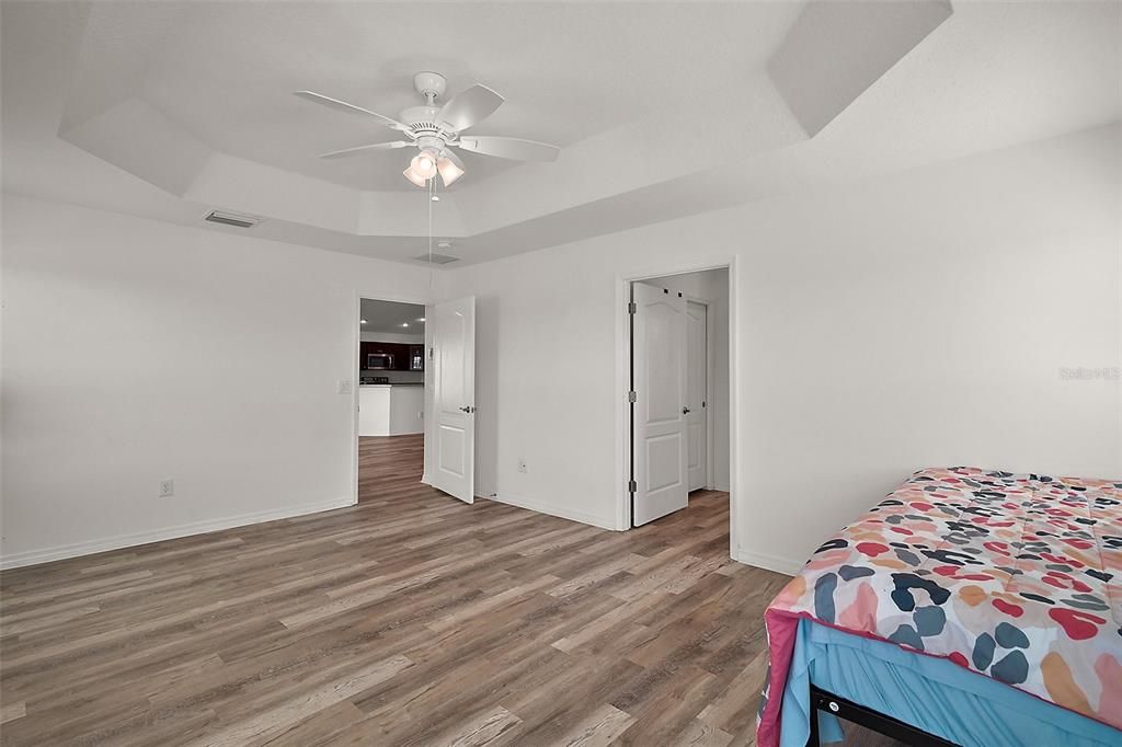 待售: $380,000 (3 贝兹, 2 浴室, 1918 平方英尺)