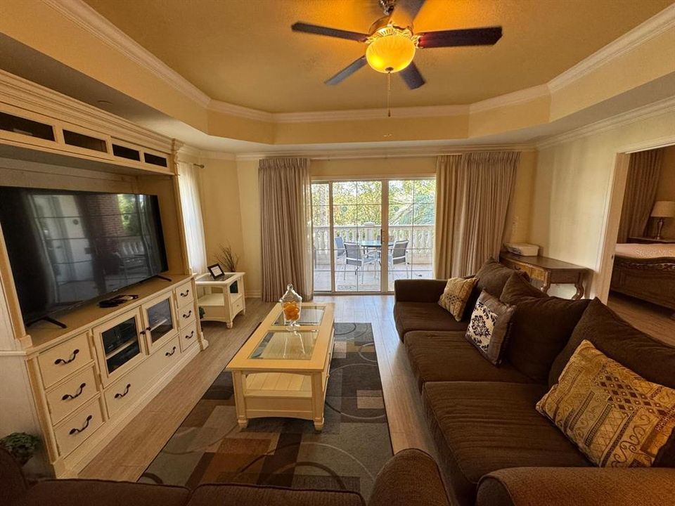 На продажу: $379,999 (3 спален, 3 ванн, 1755 Квадратных фут)