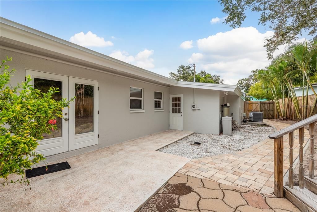 На продажу: $849,000 (3 спален, 3 ванн, 2013 Квадратных фут)