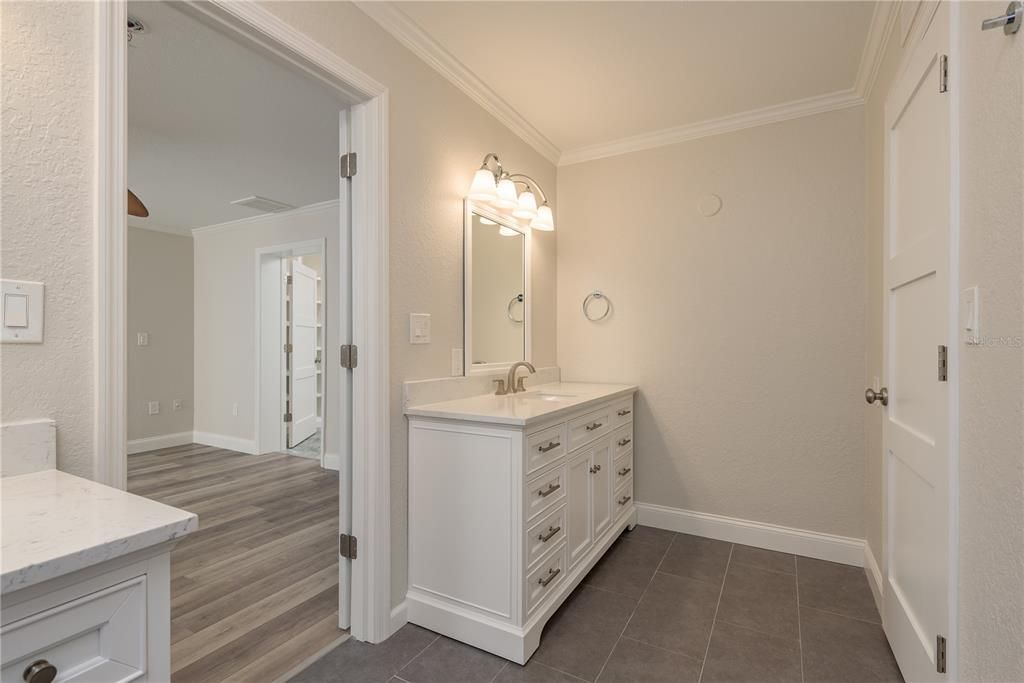 На продажу: $849,000 (3 спален, 3 ванн, 2013 Квадратных фут)