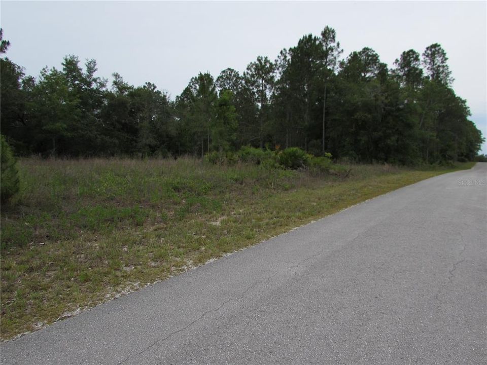 En Venta: $13,500 (0.24 acres)