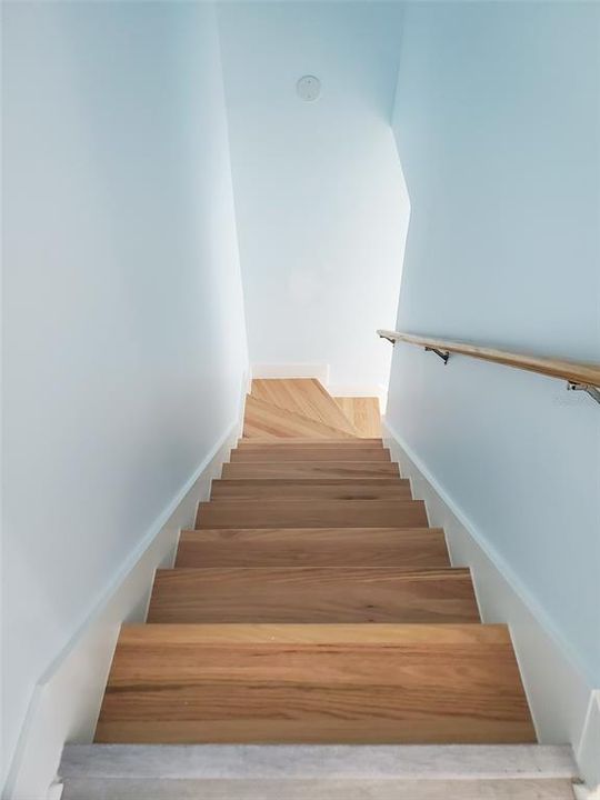 待售: $495,999 (1 贝兹, 1 浴室, 755 平方英尺)