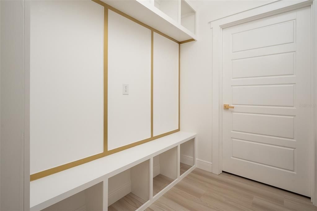 待售: $281,900 (3 贝兹, 2 浴室, 1241 平方英尺)