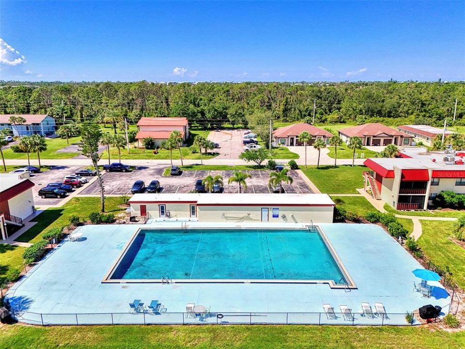 待售: $129,900 (2 贝兹, 2 浴室, 1118 平方英尺)