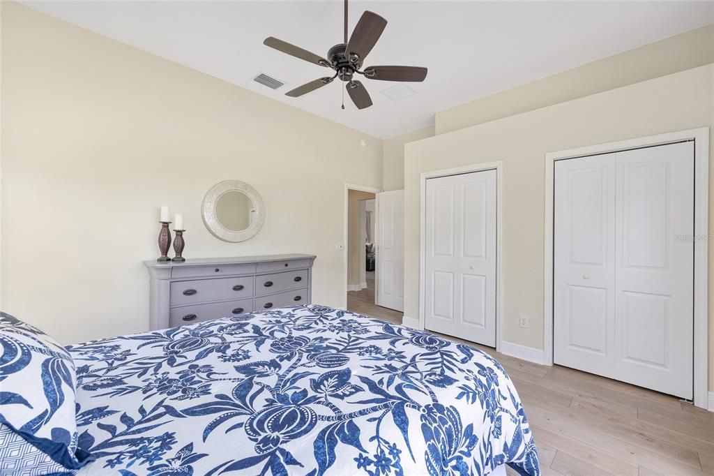 For Sale: $1,177,000 (3 beds, 3 baths, 3407 Square Feet)