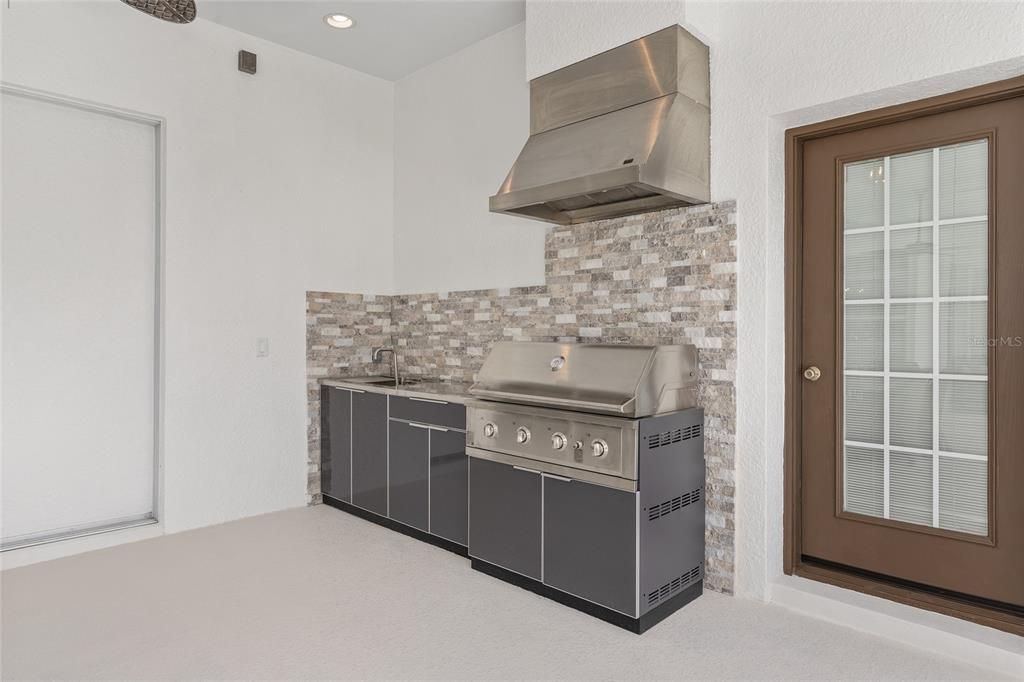 For Sale: $1,177,000 (3 beds, 3 baths, 3407 Square Feet)