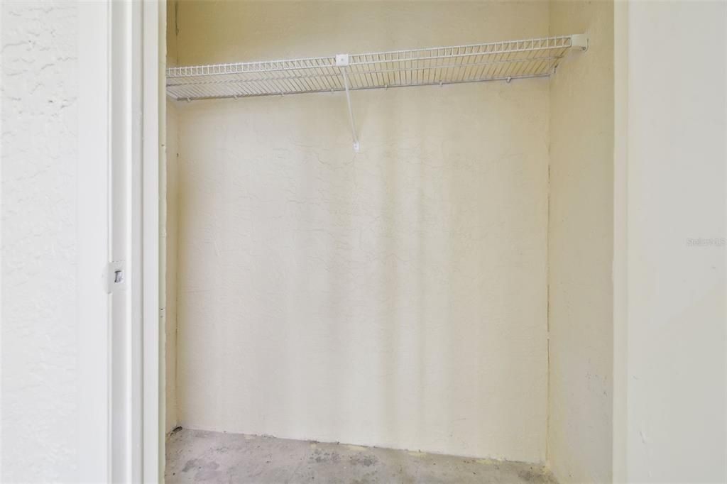 Active With Contract: $229,000 (2 beds, 2 baths, 1125 Square Feet)