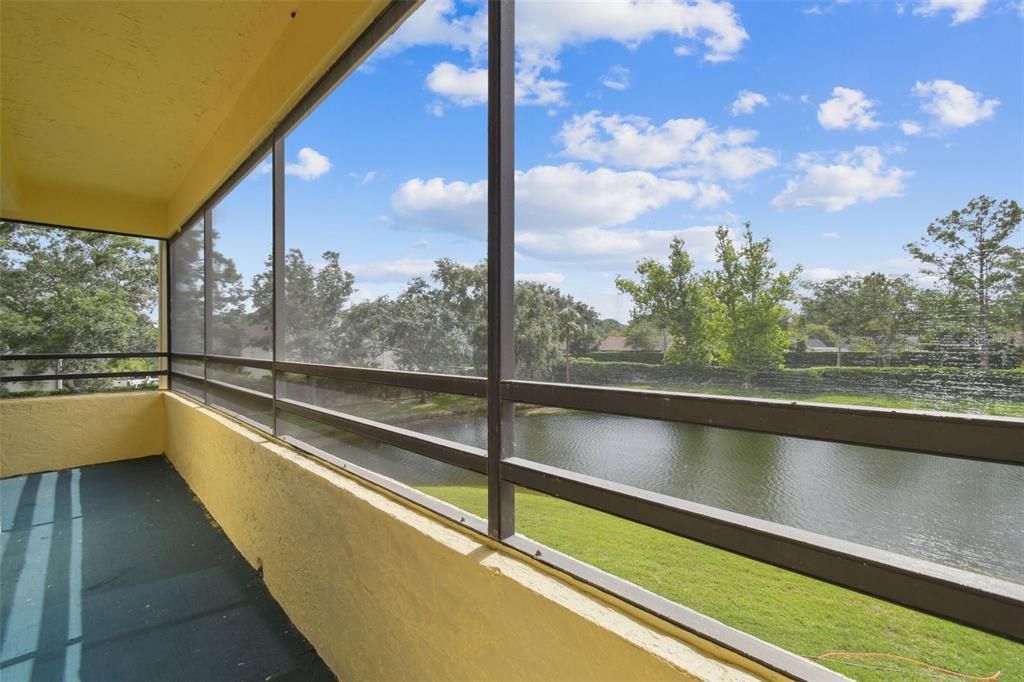 Active With Contract: $229,000 (2 beds, 2 baths, 1125 Square Feet)