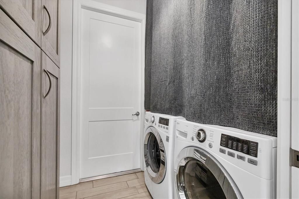 待售: $798,000 (3 贝兹, 2 浴室, 1934 平方英尺)