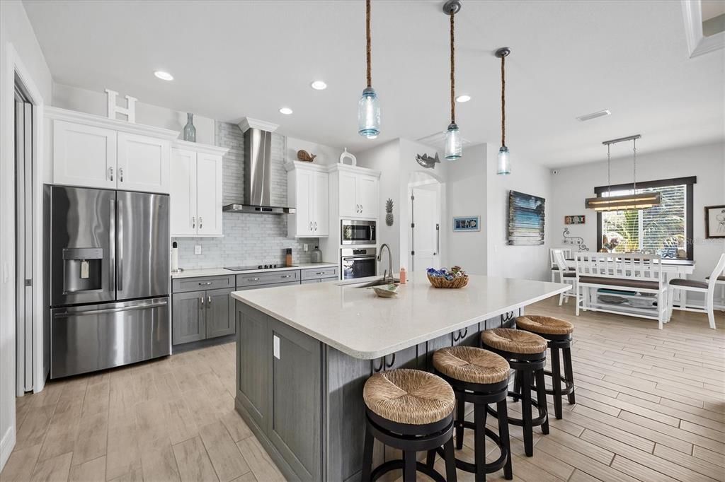 待售: $798,000 (3 贝兹, 2 浴室, 1934 平方英尺)