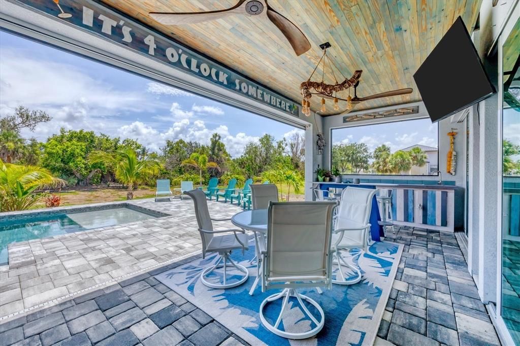 待售: $798,000 (3 贝兹, 2 浴室, 1934 平方英尺)