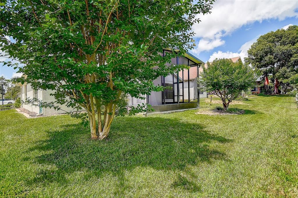 На продажу: $242,000 (2 спален, 2 ванн, 1701 Квадратных фут)