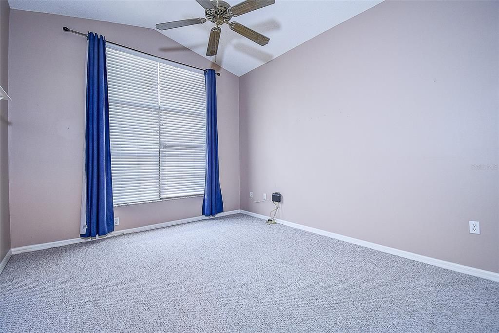 На продажу: $242,000 (2 спален, 2 ванн, 1701 Квадратных фут)