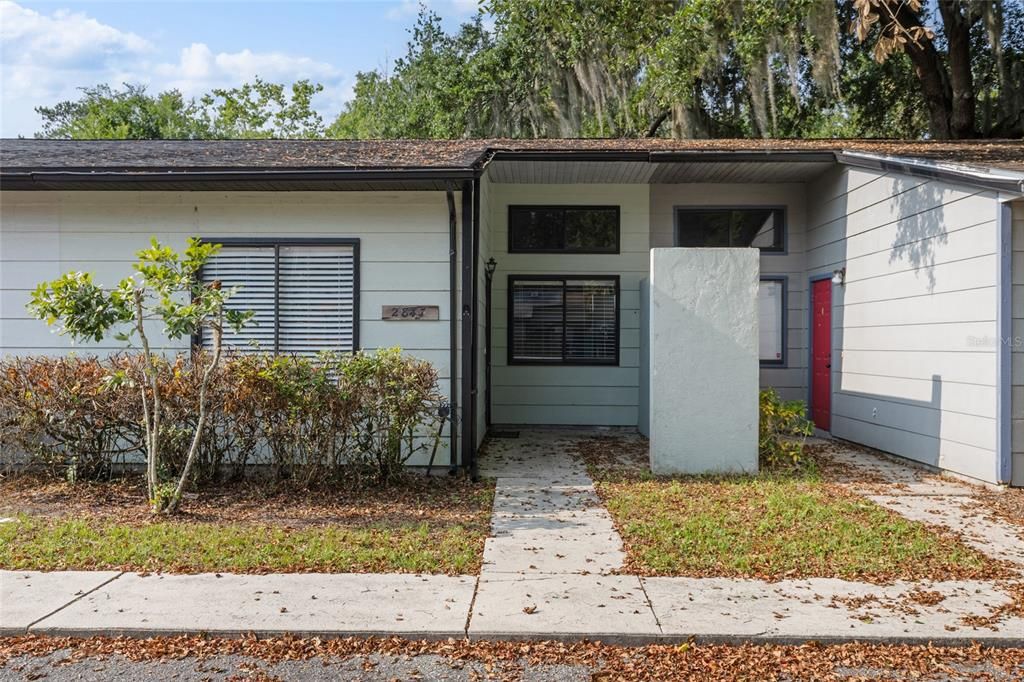 Vendido Recientemente: $142,900 (2 camas, 1 baños, 820 Pies cuadrados)