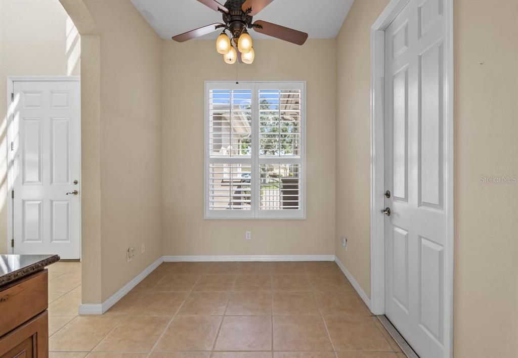 For Sale: $339,500 (3 beds, 3 baths, 1908 Square Feet)