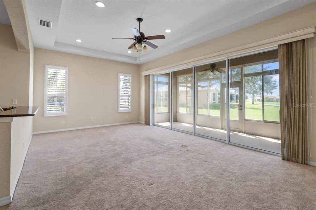 For Sale: $339,500 (3 beds, 3 baths, 1908 Square Feet)