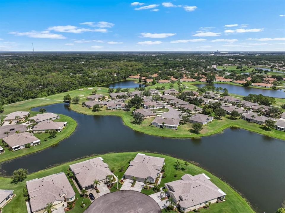 For Sale: $339,500 (3 beds, 3 baths, 1908 Square Feet)