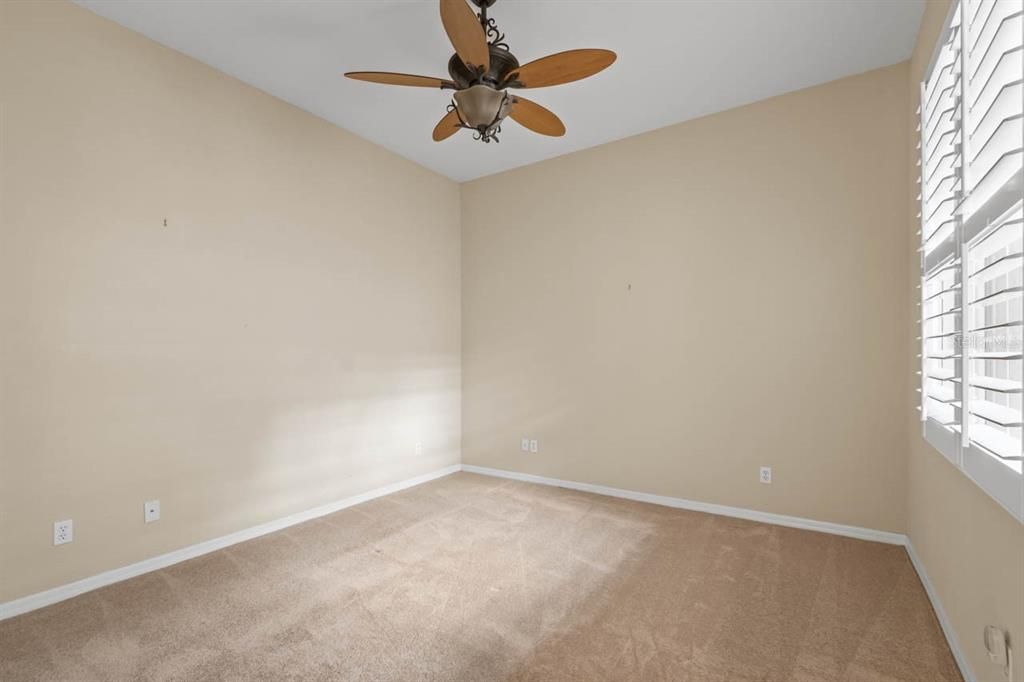 For Sale: $339,500 (3 beds, 3 baths, 1908 Square Feet)