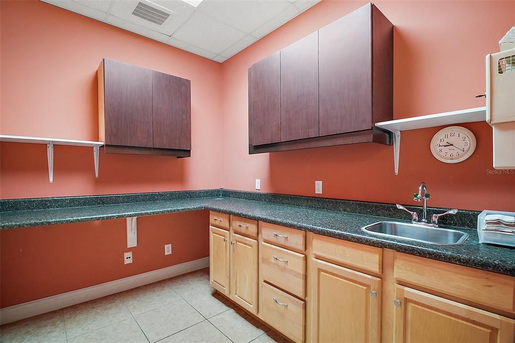 En Venta: $499,900 (0 camas, 0 baños, 2160 Pies cuadrados)