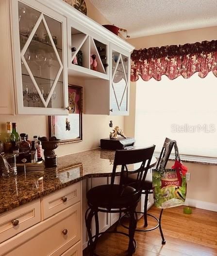 For Rent: $6,000 (2 beds, 2 baths, 1230 Square Feet)