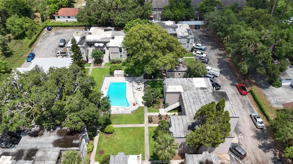 For Sale: $109,000 (1 beds, 1 baths, 760 Square Feet)