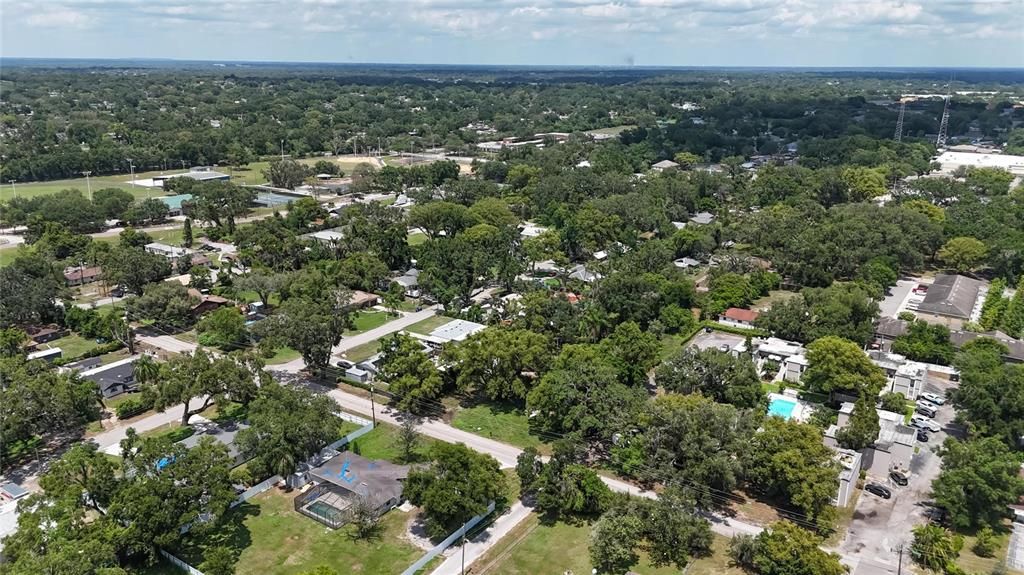 For Sale: $109,000 (1 beds, 1 baths, 760 Square Feet)