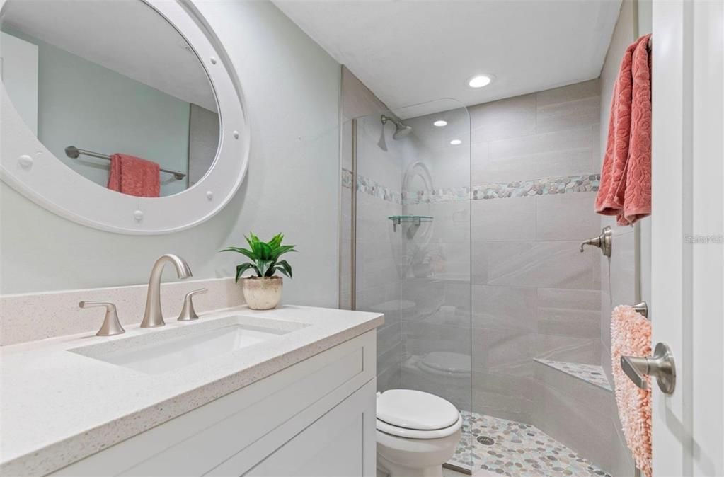 В аренду: $2,100 (2 спален, 2 ванн, 1184 Квадратных фут)