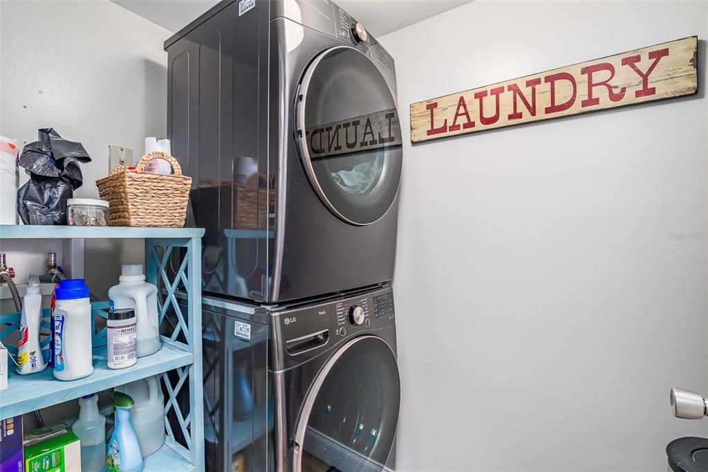 En Venta: $600,000 (3 camas, 2 baños, 1560 Pies cuadrados)