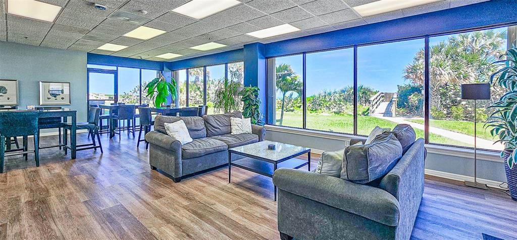 En Venta: $600,000 (3 camas, 2 baños, 1560 Pies cuadrados)