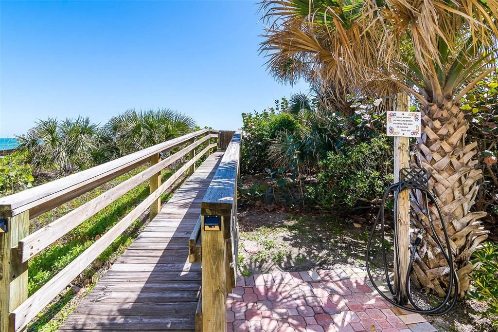 En Venta: $600,000 (3 camas, 2 baños, 1560 Pies cuadrados)