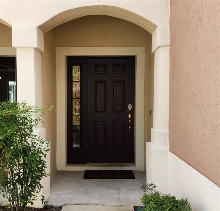 Active With Contract: $260,000 (3 beds, 2 baths, 1588 Square Feet)