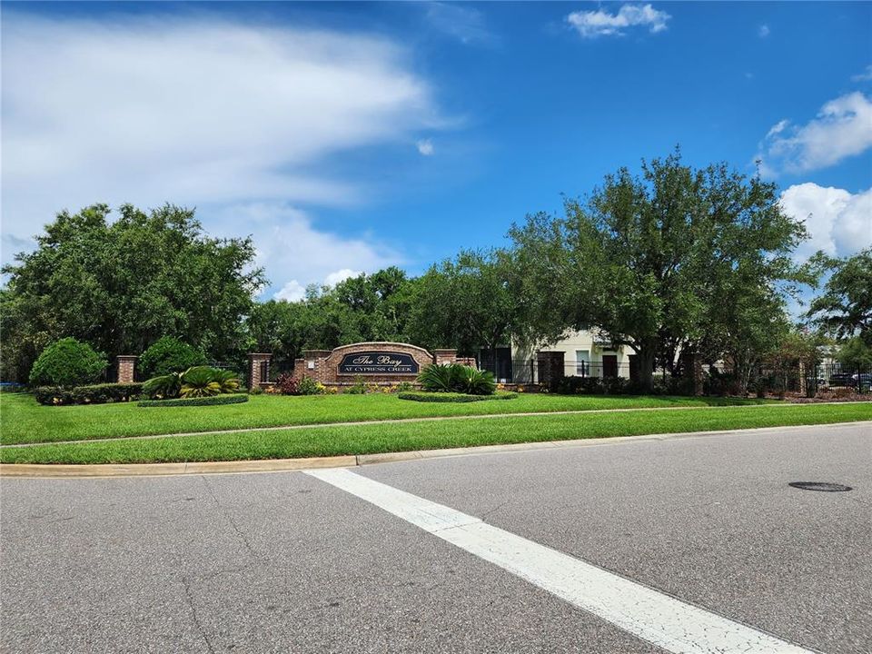 Active With Contract: $260,000 (3 beds, 2 baths, 1588 Square Feet)