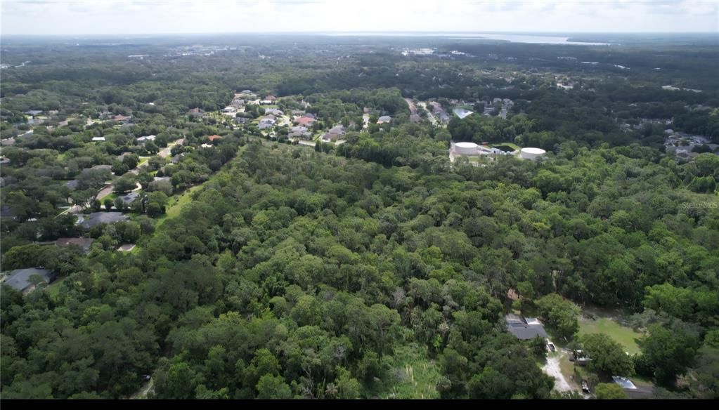 待售: $799,000 (15.18 acres)