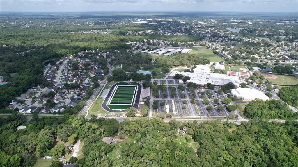 待售: $799,000 (15.18 acres)