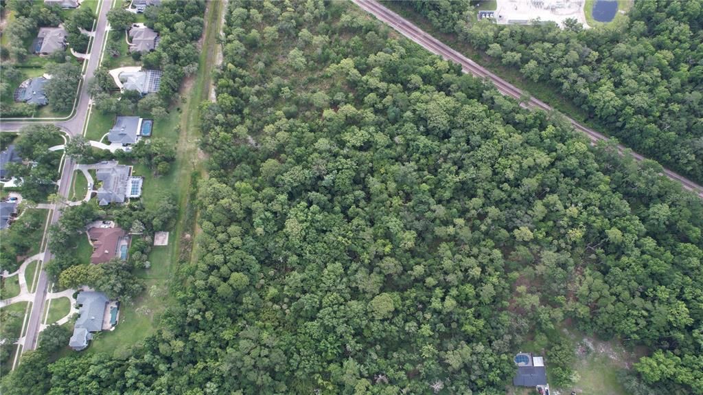 待售: $799,000 (15.18 acres)